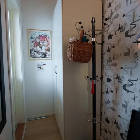 Skir Corner View *